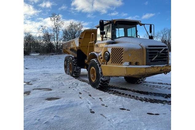 2005 Volvo A25D Dump Truck
